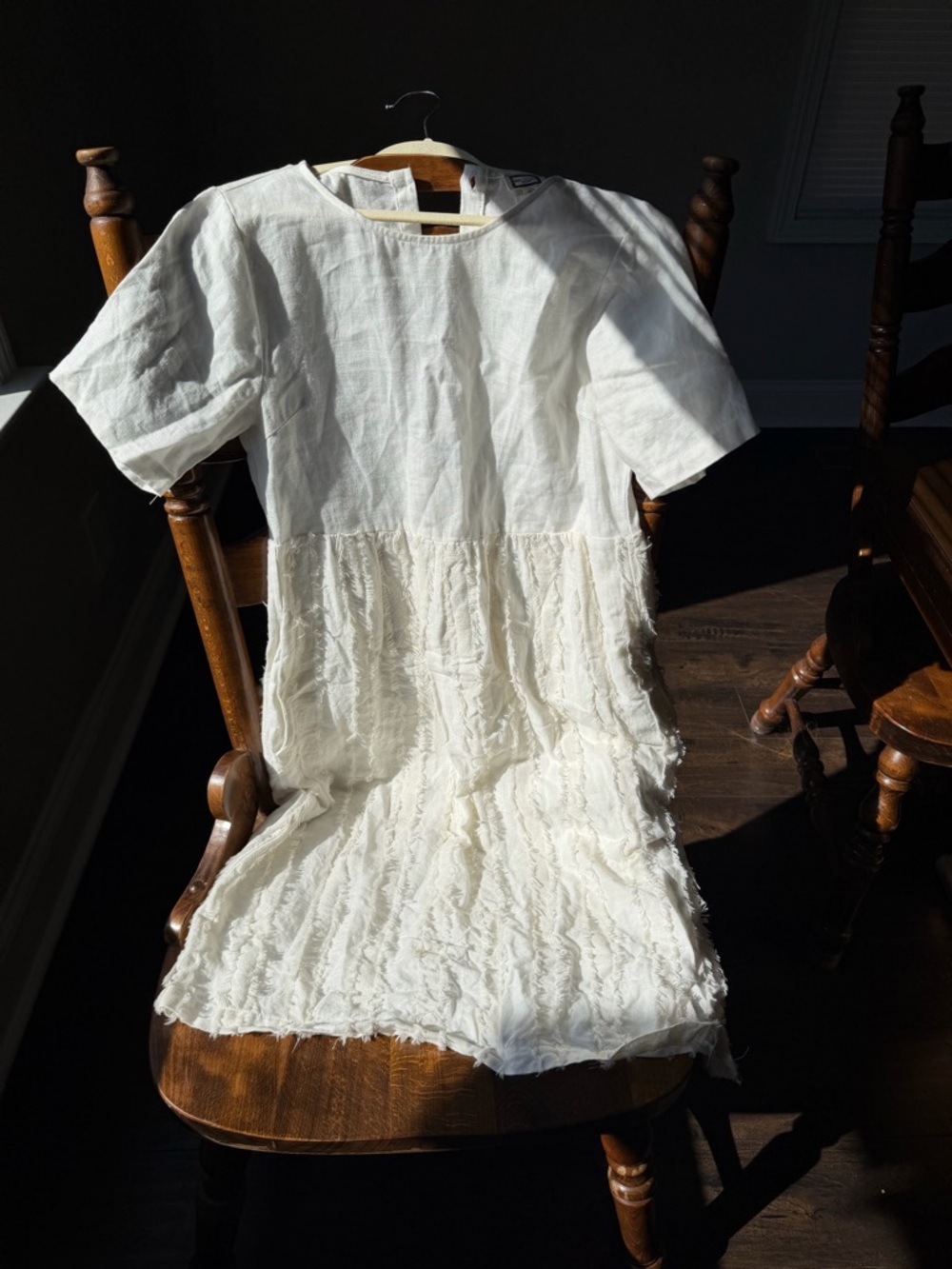 mo:vint White Textured Linen-Blend Top